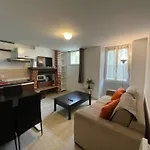 Le Doolies - Holiday Albergue