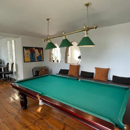 Hostel Le Doolies - Holiday Μπιαρίτζ