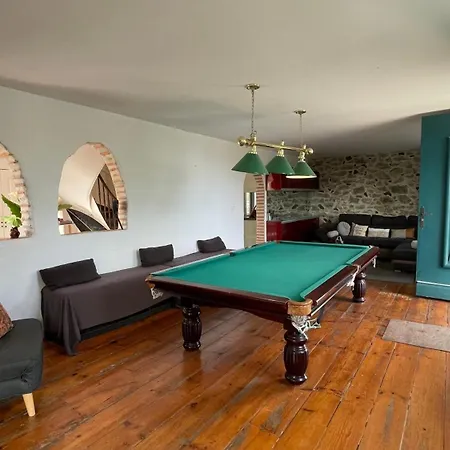 Le Doolies - Holiday Μπιαρίτζ