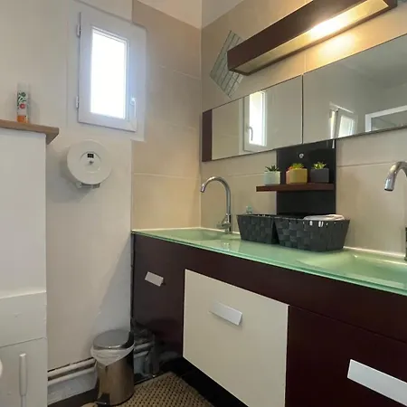 Hostel Le Doolies - Holiday *