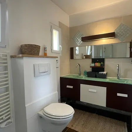 Hostel Le Doolies - Holiday Μπιαρίτζ