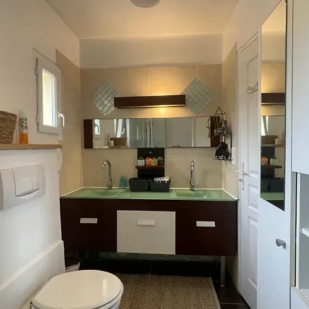 Hostel Le Doolies - Holiday