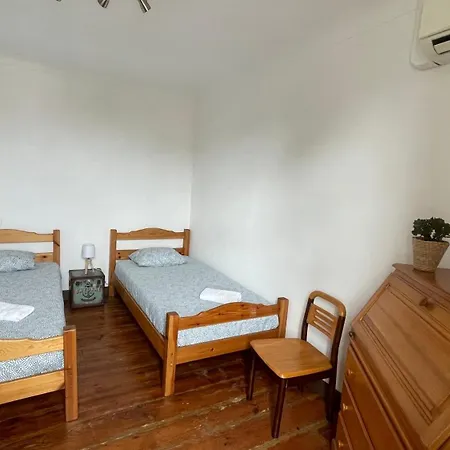 Hostel Le Doolies - Holiday