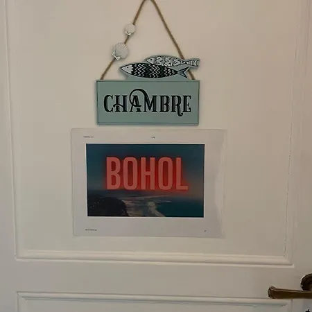 Le Doolies - Holiday *