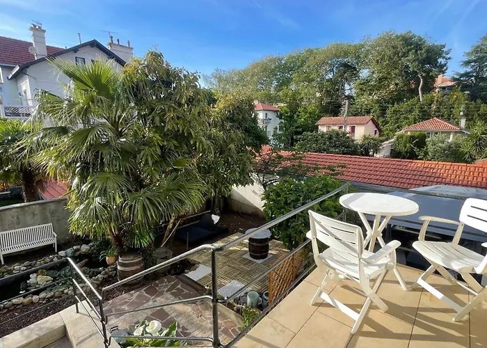 Hostel Le Doolies - Holiday *