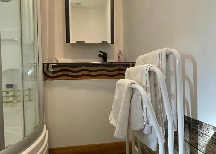 Le Doolies - Holiday Hostel Biarritz